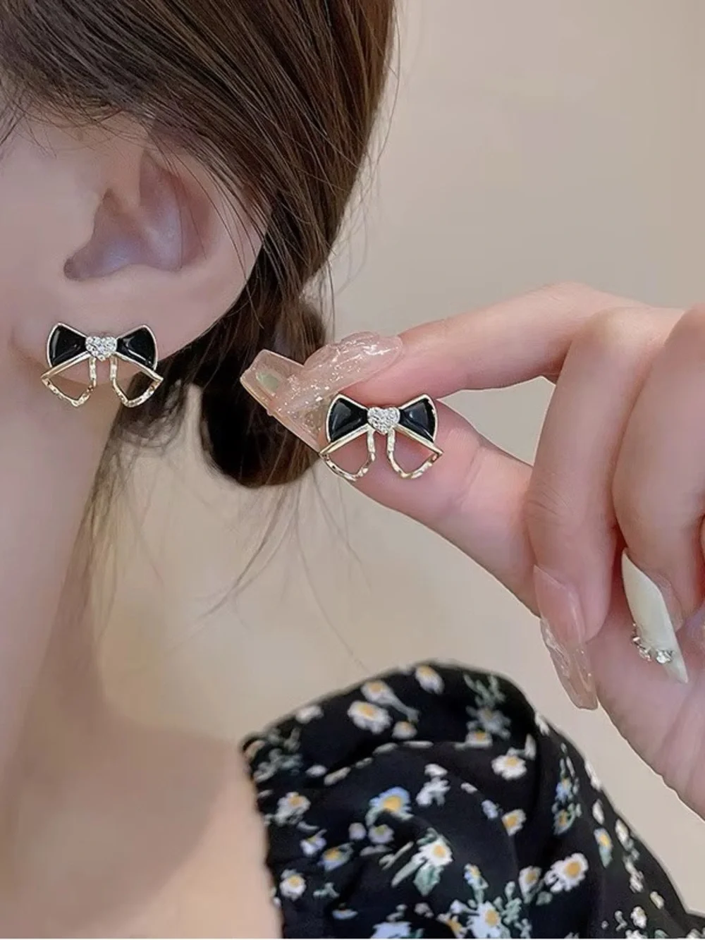 N/A cute gold